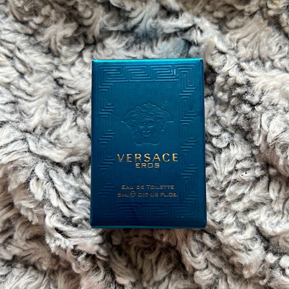 Versace Men's Eros Eau de Toilette Spray Mini